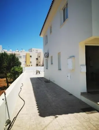 فيلة Plaza باراليمني